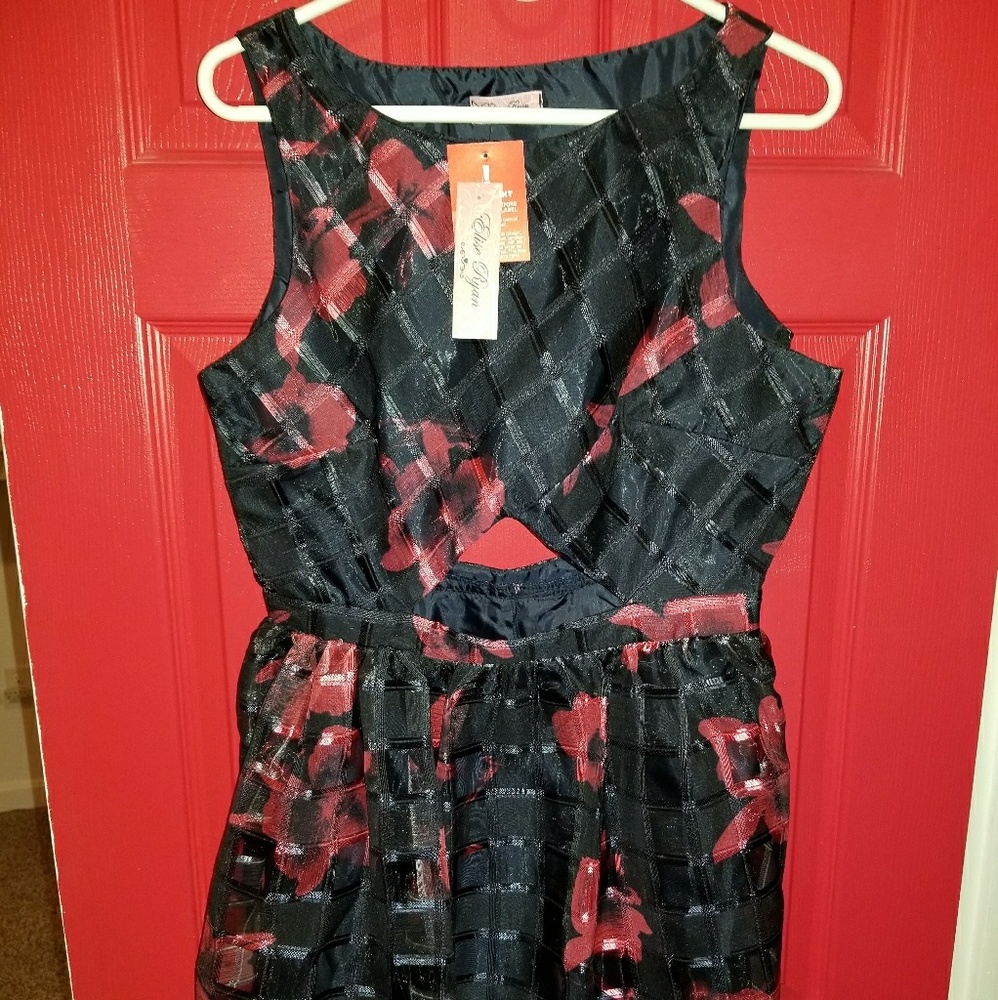 Flared short skater dress